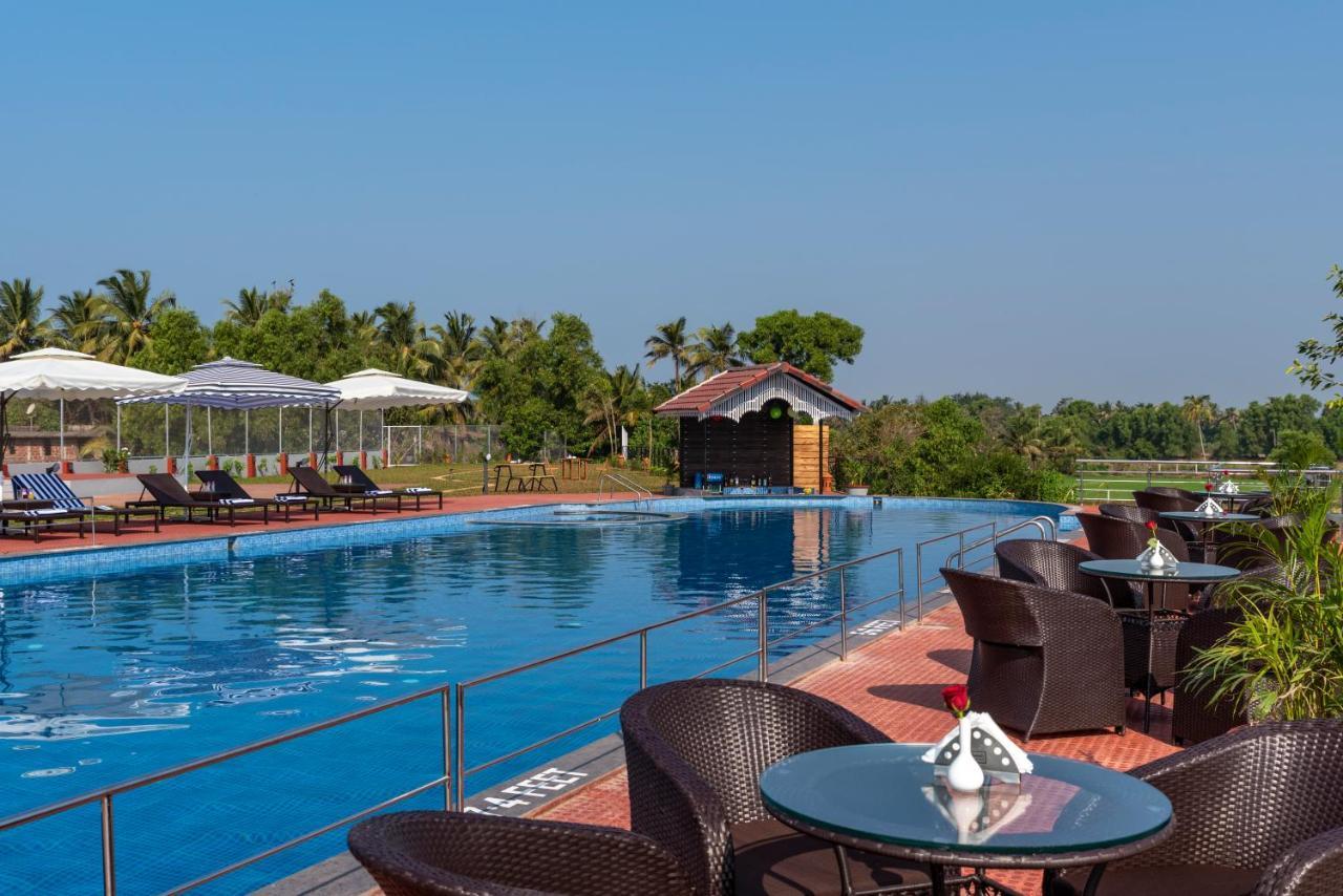 Salcete Beach Resort Colva Exteriér fotografie